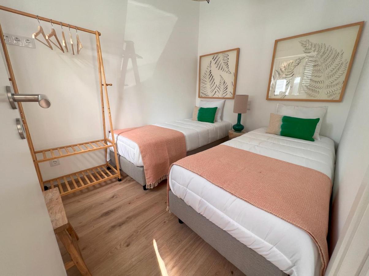 W/ Heated Pool, By Timecooler Villa Cascais